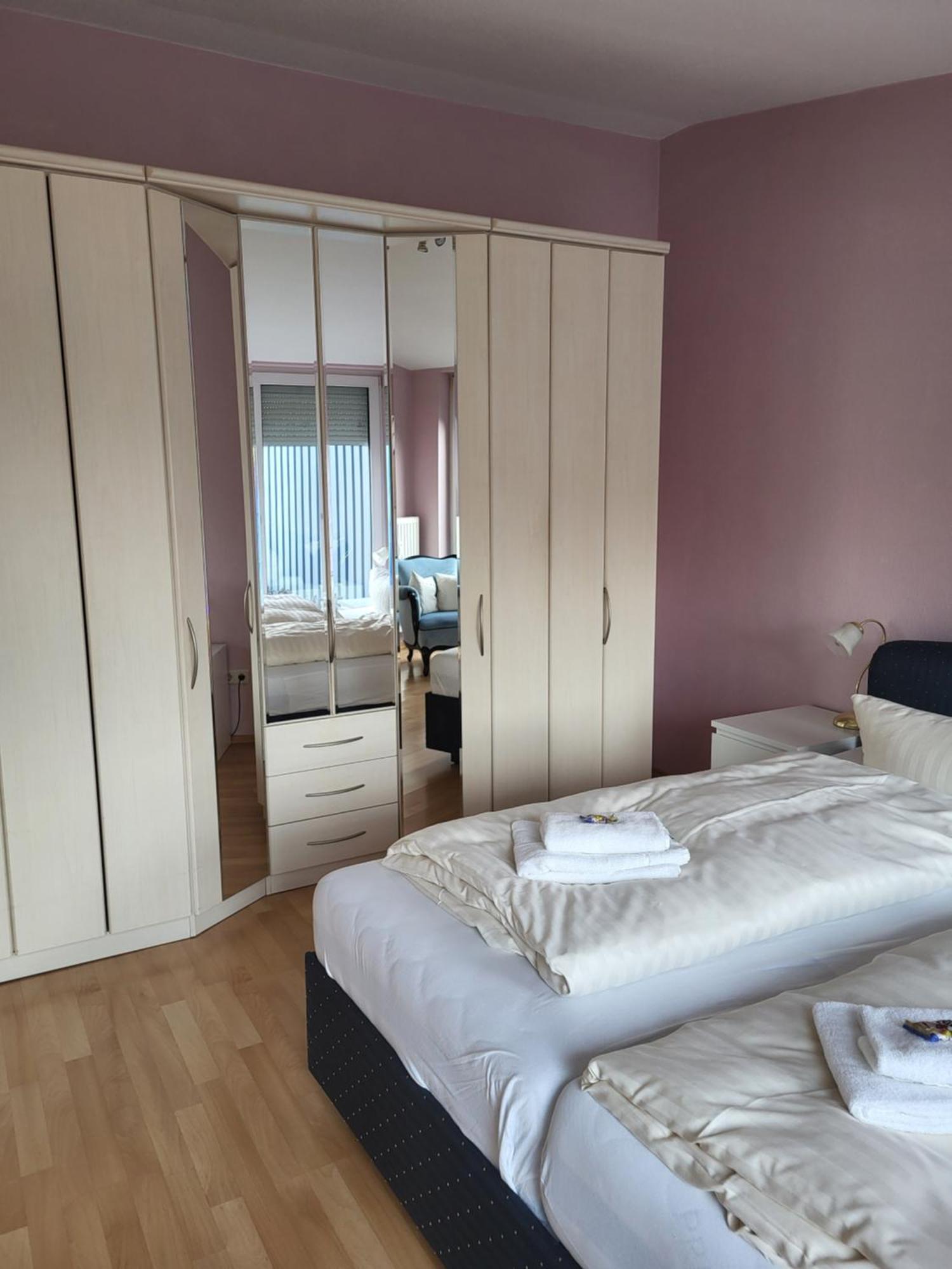 Hotel Am Holzhafen Stade Exteriör bild